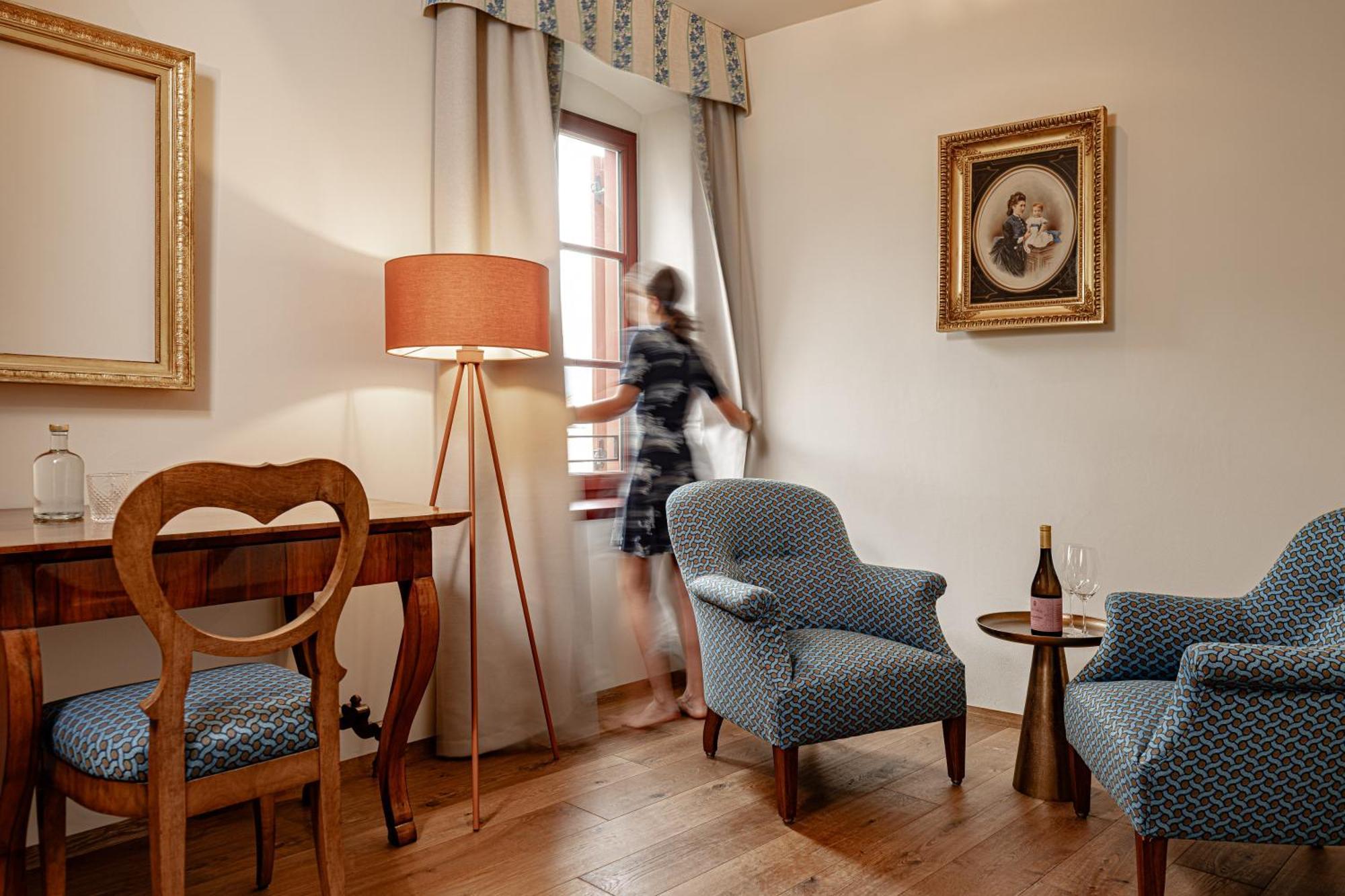 Castel Sallegg Suites Adults Only Caldaro Luaran gambar